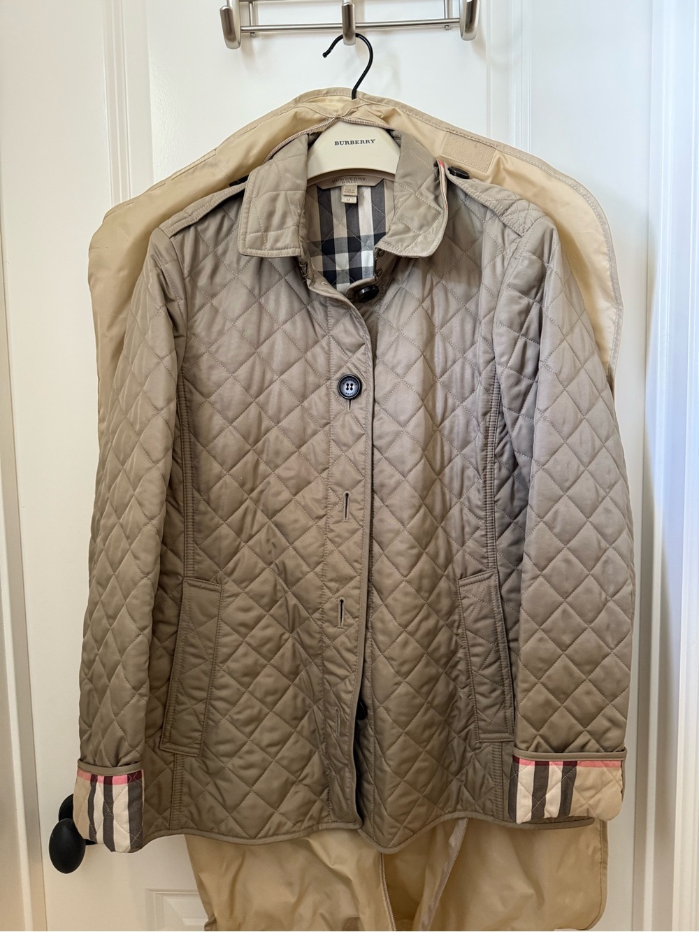 Burberry Brit Diamond Quilted Jacket in Mushroom / Beige